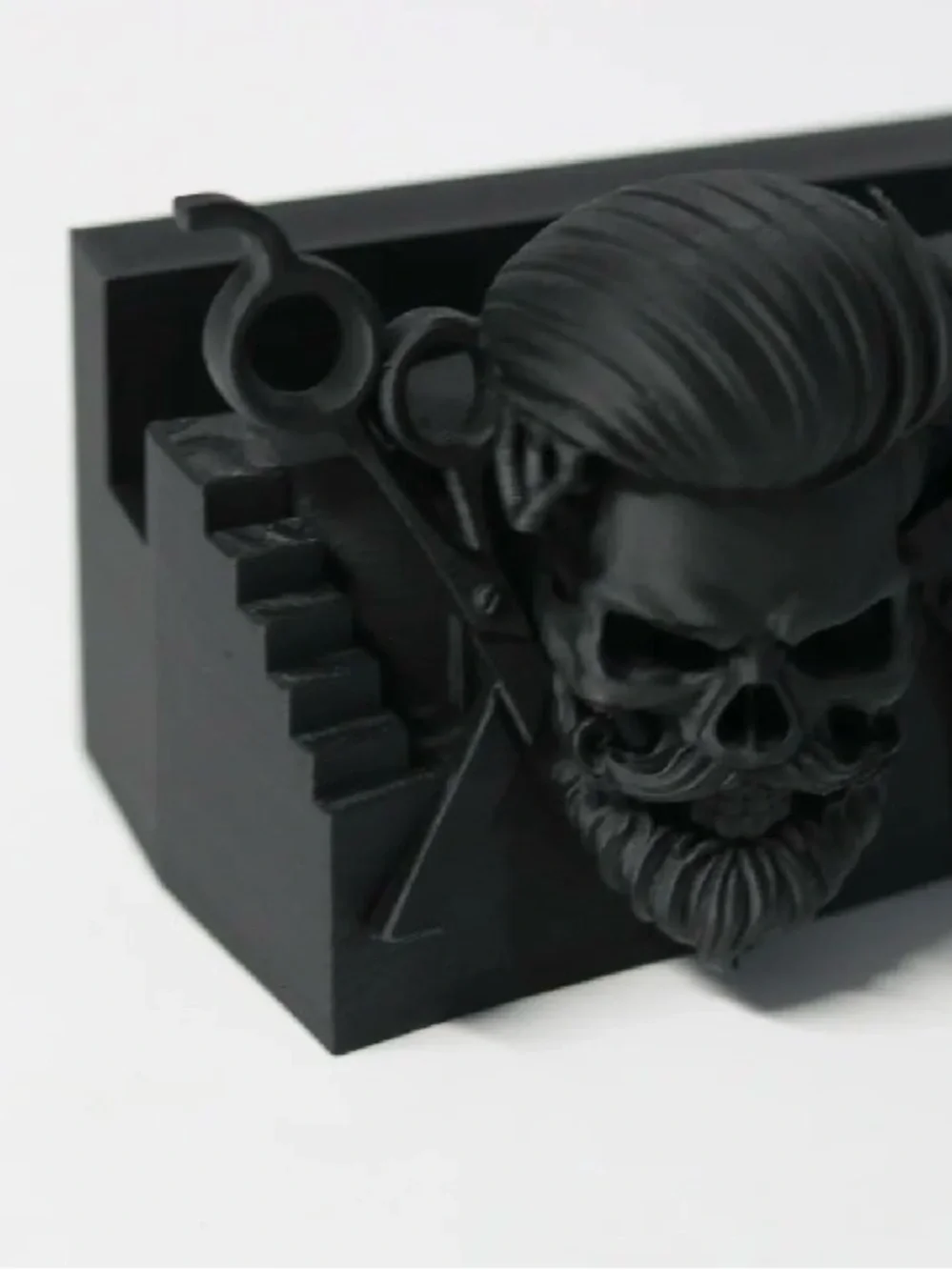 Matte Black Skull Barber Card Holder - Men Grooming Accessory